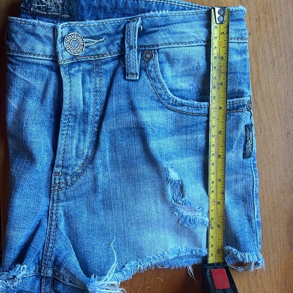 SILVER Jean Short - Size: 30 - “AIKO” - Picture 4 of 4